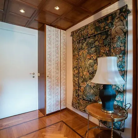Apartamento Loft Taverna - By House Of Travelers -